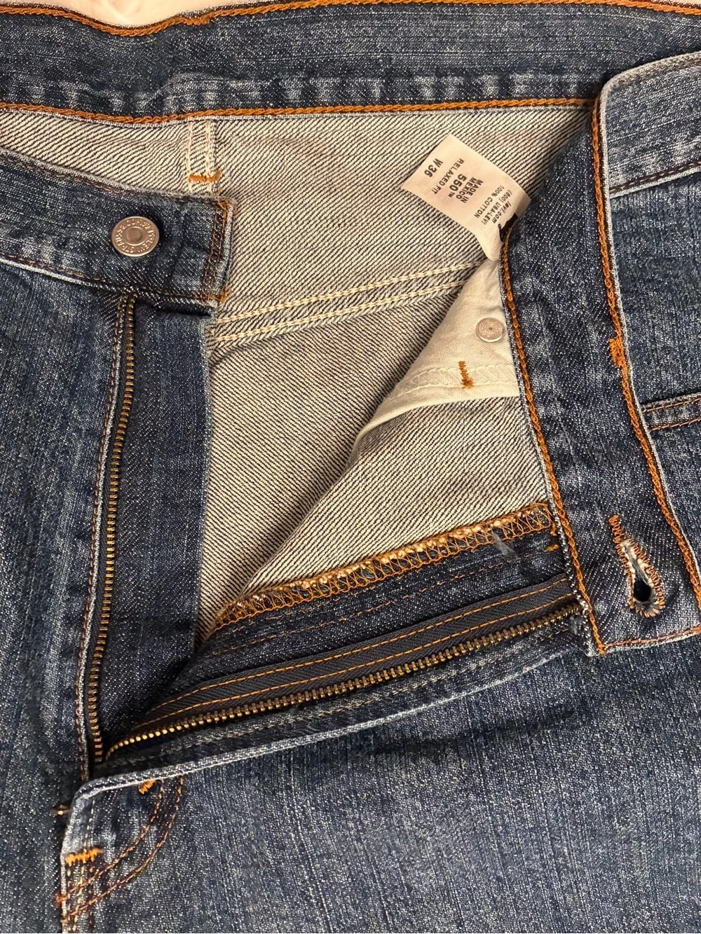 Levi’s 550 Sz 36 Relaxed Fit Mens Jean Shorts